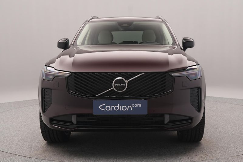 Volvo XC90 (2026) B5 AWD AUT DARK PLUS 7 míst - fotka 16 z 25