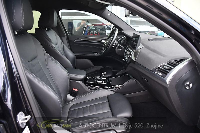 BMW X4 xD30d M-SPORT NTOP TAŽNÉ ČR 1M - fotka 16 z 54