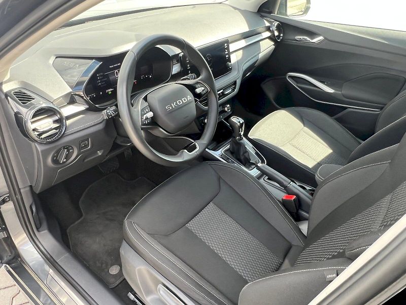 Škoda Fabia (2025) Top Selection 1.0 TSI 85 kW 7° - fotka 14 z 31
