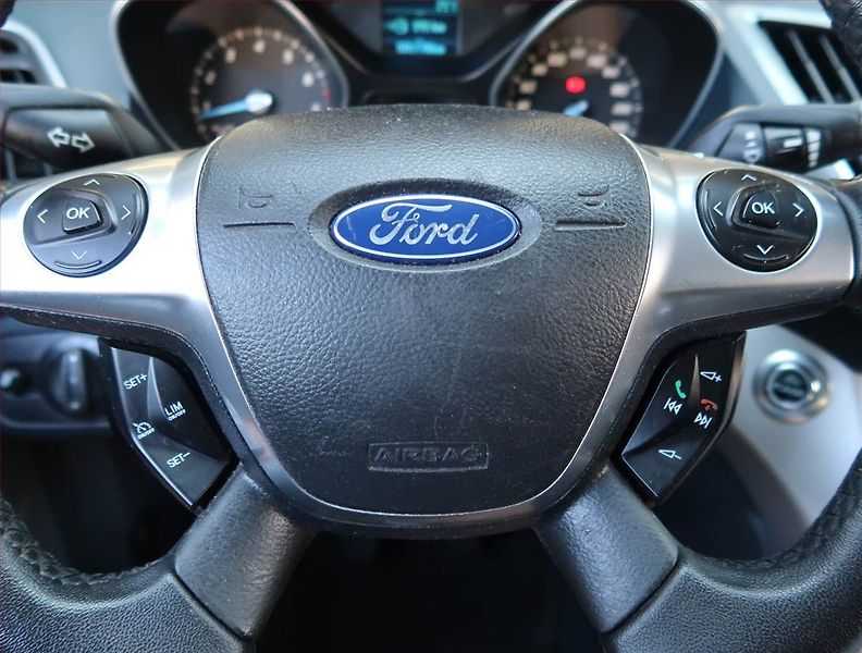 Ford Grand C-MAX (2011) 1.6 EcoBoost, nová STK, Tažné - fotka 16 z 17