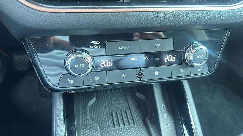 Škoda Kamiq Top Selection 1,0TSI 85kW DSG/ - fotka 14 z 25