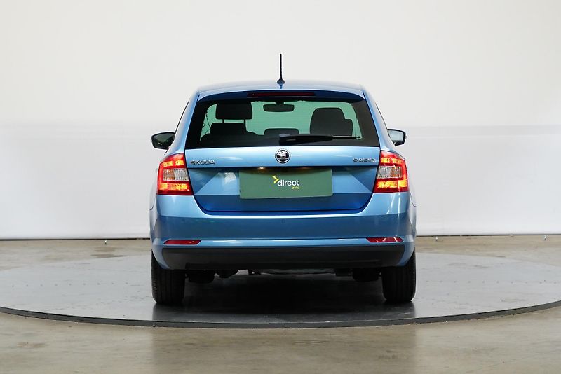 Škoda Rapid - fotka 6 z 25