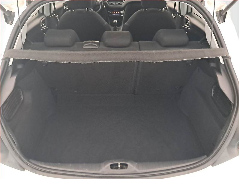 Peugeot 208 (2015) 1.6 BlueHDi, Serv.kniha, Navi - fotka 14 z 19