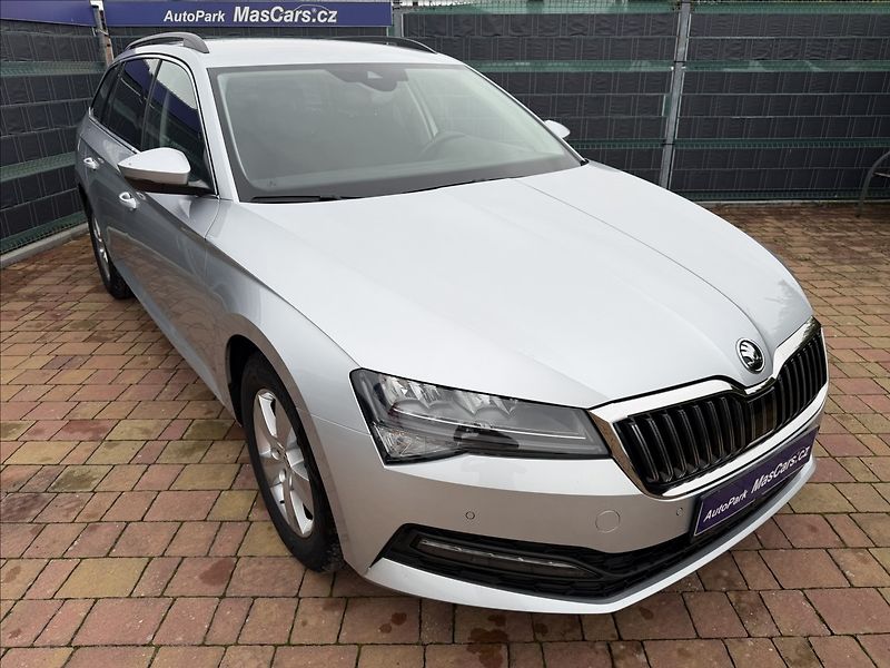Škoda Superb 2.0 TDI Ambition/Virtual/ACC - fotka 3 z 25