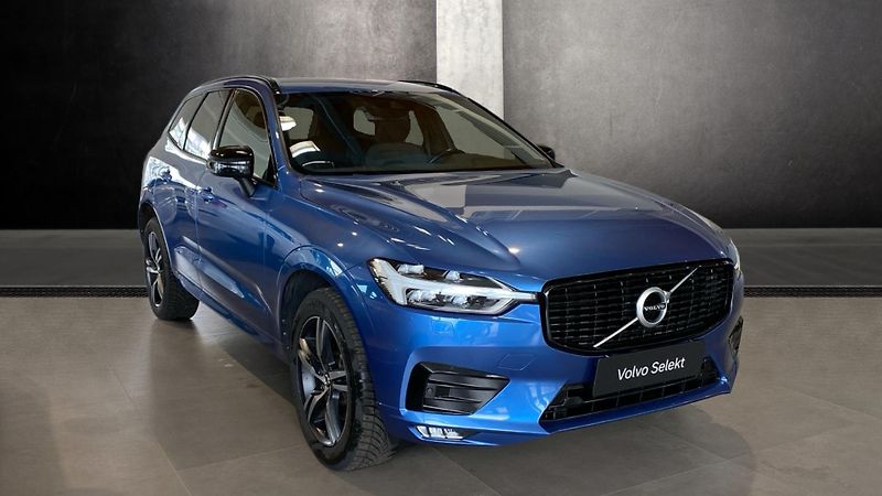 Volvo XC60 R-DESIGN, B5 AWD, 184+10 kW / - fotografie inzerátu