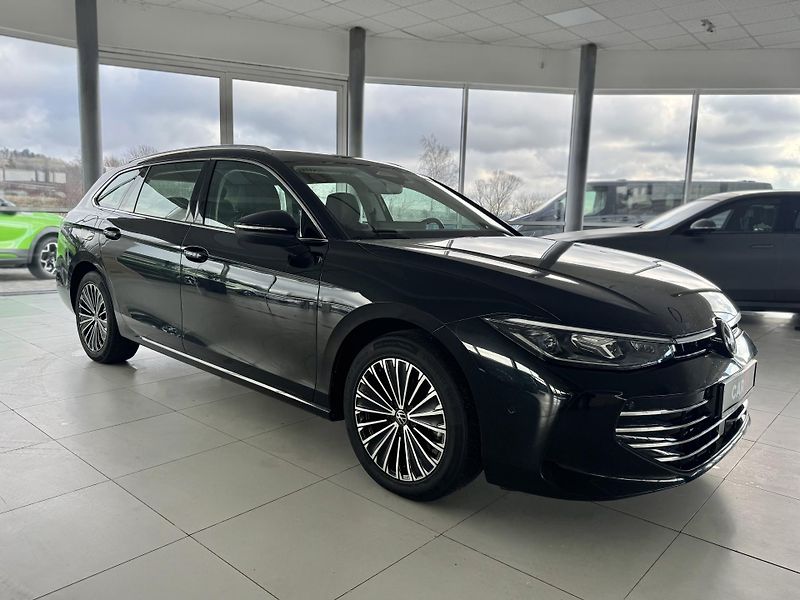 Volkswagen Passat Variant 1,5 eTSI DSG*REZERVACE! - fotka 4 z 41