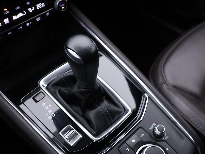 Mazda CX-5 2,5 SkyActiv AWD Sports-Line D - fotka 28 z 37