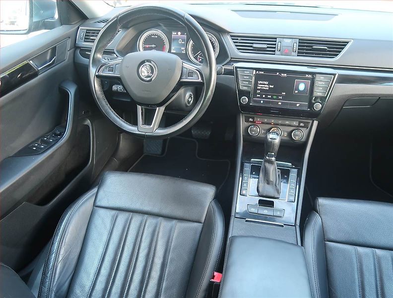 Škoda Superb (2017) 2.0 TDI 4x4, 4X4, Automat - fotka 7 z 14