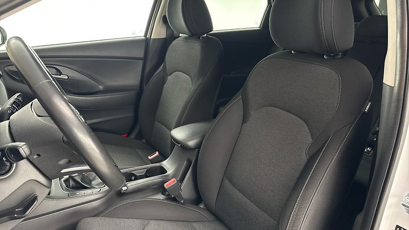 Hyundai i30 1.0 T-GDI Smart Kombi - fotka 14 z 27