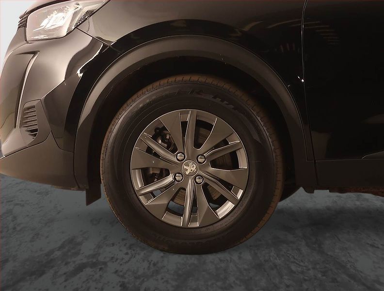 Peugeot 2008 (2022) Active 50 kWh, SoH 91% - fotka 15 z 25