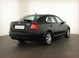 Škoda Octavia (2008) 1.9 TDI, po STK, jezdí skvěle - náhled 4
