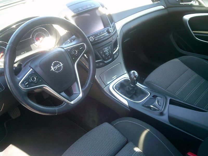 Opel Insignia (2017) 2.0 CDTi 125kW,KOUP.ČR, 1.MAJ. - fotka 9 z 12