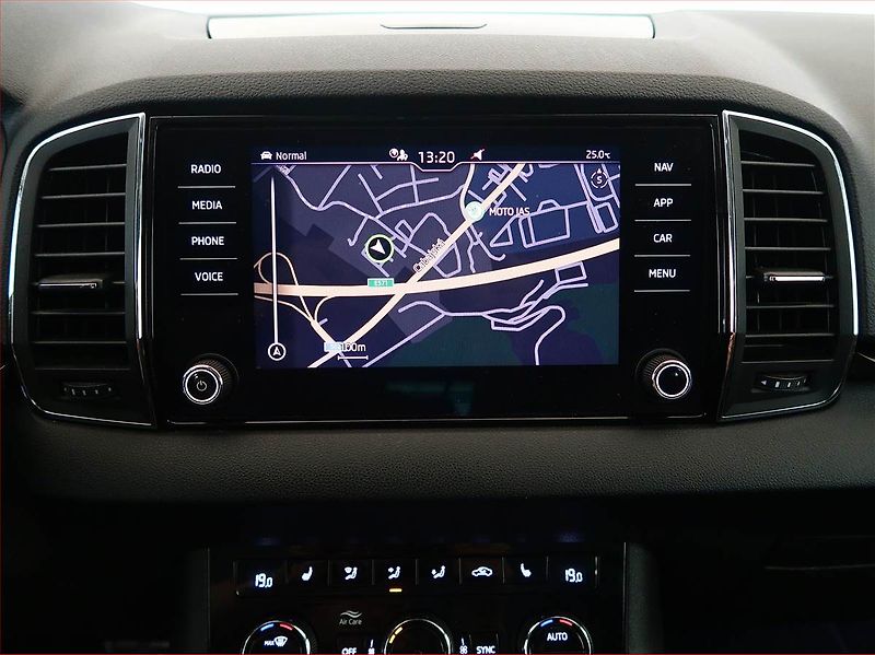 Škoda Karoq (2021) Scout 2.0 TDI - fotka 17 z 17