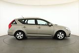 Kia Ceed (2012) 1.4 CVVT - náhled 6