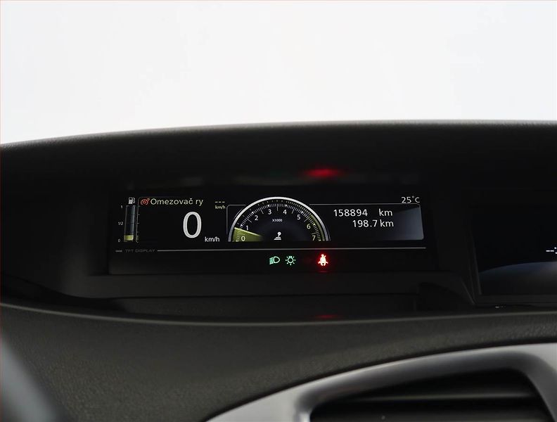 Renault Scénic (2013) BOSE 1.2 TCe, Navi, Tempomat - fotka 11 z 22