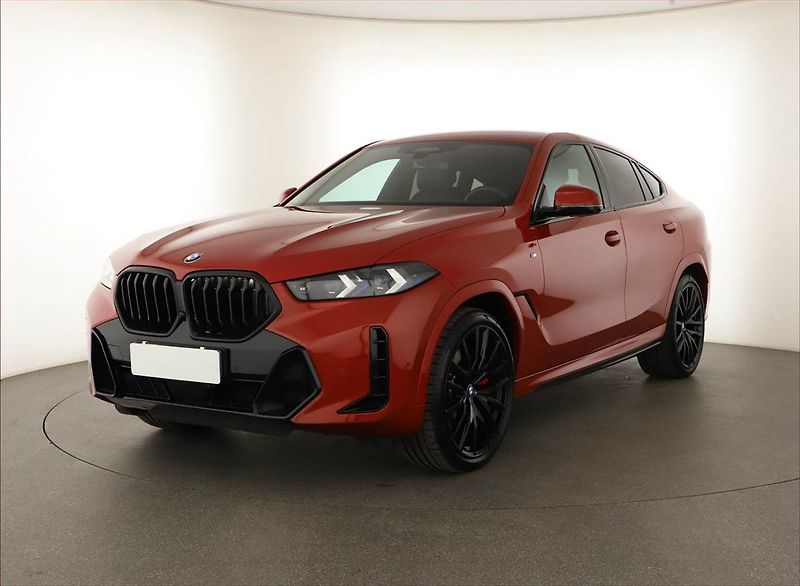 BMW X6 (2024) xDrive40i, M Paket, vzduch - fotka 2 z 20