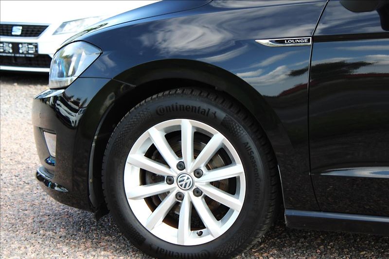 Volkswagen Golf Sportsvan 1,2 TSi 81kW LOUNGE, kamera - fotka 12 z 33