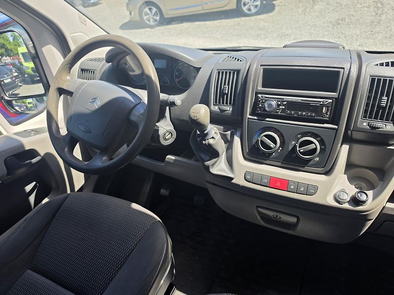 Citroën Jumper 2.2 HDI  Valník TZ 7 míst  - fotka 31 z 31