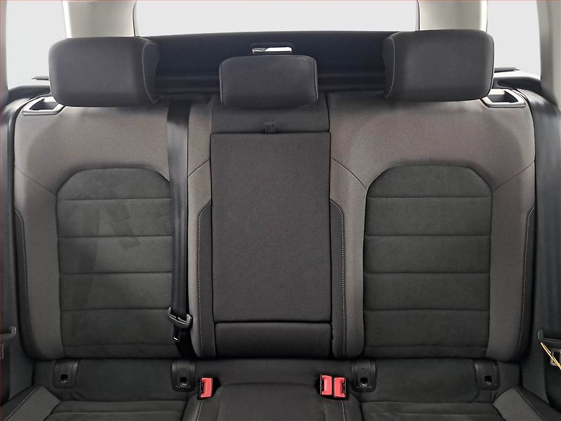 Volkswagen Golf (2019) 1.6 TDI, Kůže, Tempomat - fotka 10 z 18