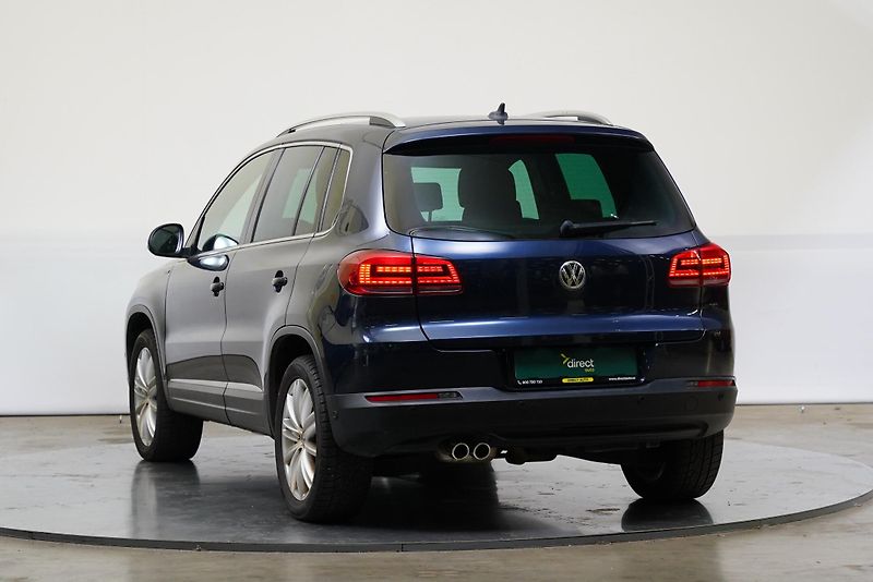 Volkswagen Tiguan - fotka 7 z 25