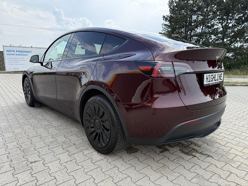 Tesla Model Y Long Range DUAL tažné - fotka 5 z 13