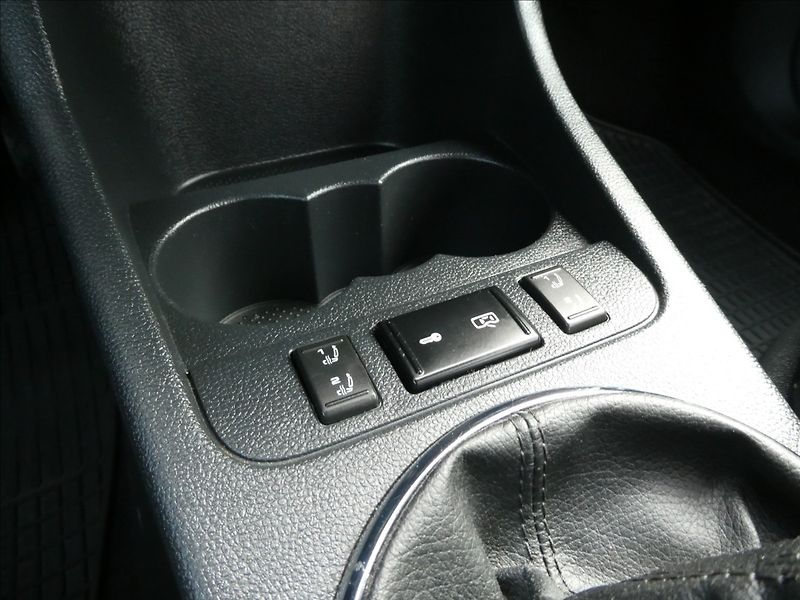 Škoda Roomster 1,6 TDi 66kW auto klima,servis - fotka 30 z 55