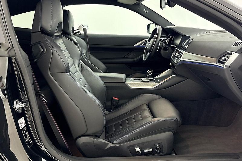 BMW Řada 4 M440i xDrive - fotka 11 z 23