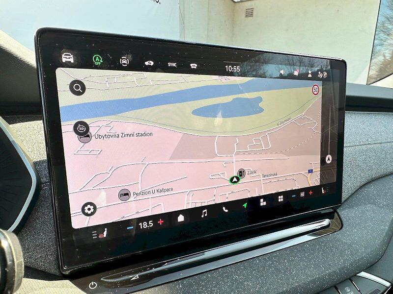 Škoda Octavia (2024) 1.5 TSI 110kW MHEV Top Selecti - fotka 16 z 22