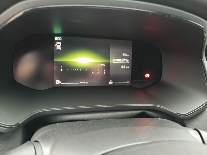 Renault Symbioz (2025) evolution mild hybrid 140 - fotka 18 z 29
