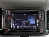 Volkswagen Sharan (2016) HIGHLINE 2.0TDI 110KW DSG 7MÍS - náhled 23