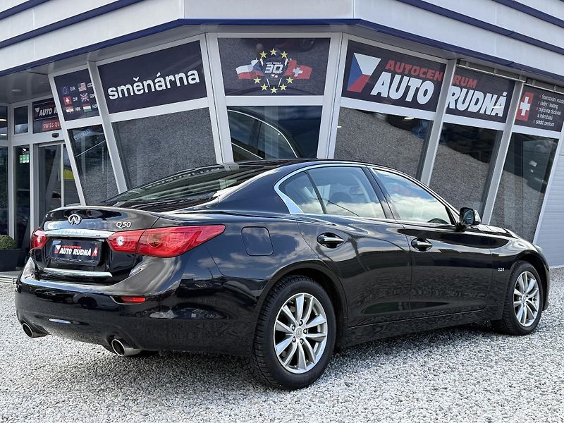 Infiniti Q50 2,2 Diesel 125kW REZERVACE - fotka 9 z 45