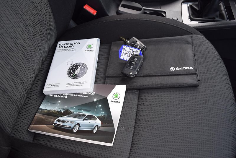 Škoda Octavia (2020) 1.5TSI 110kw STYLE LED KAM APP - fotka 47 z 47