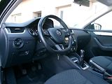Škoda Octavia 2,0 TDI AUTOKLIMA - náhled 35