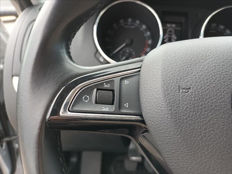 Škoda Yeti 2,0 TDI,81KW,4X4,DIGIKLIMA, - fotka 27 z 33