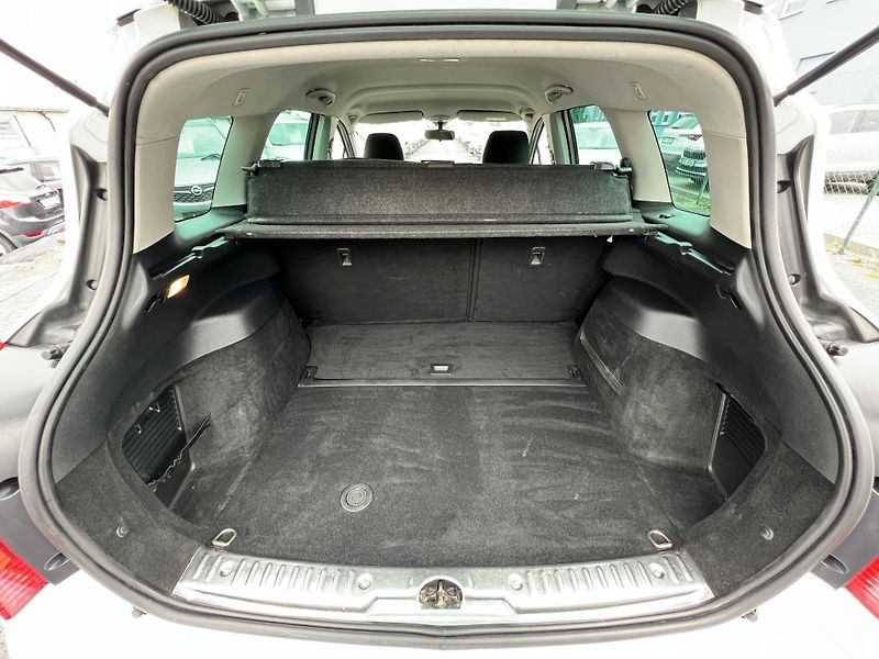 Peugeot 308 1.6HDi KOUPENO V ČR odp.DPH - fotka 24 z 37