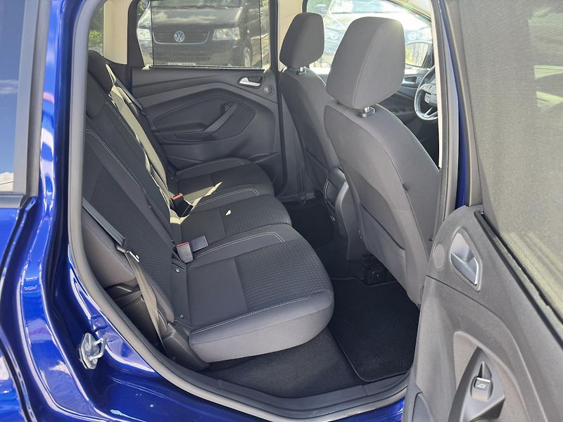 Ford C-MAX (2015) 1.5-16V,SERVISKA,2SADY KOL - fotka 26 z 48