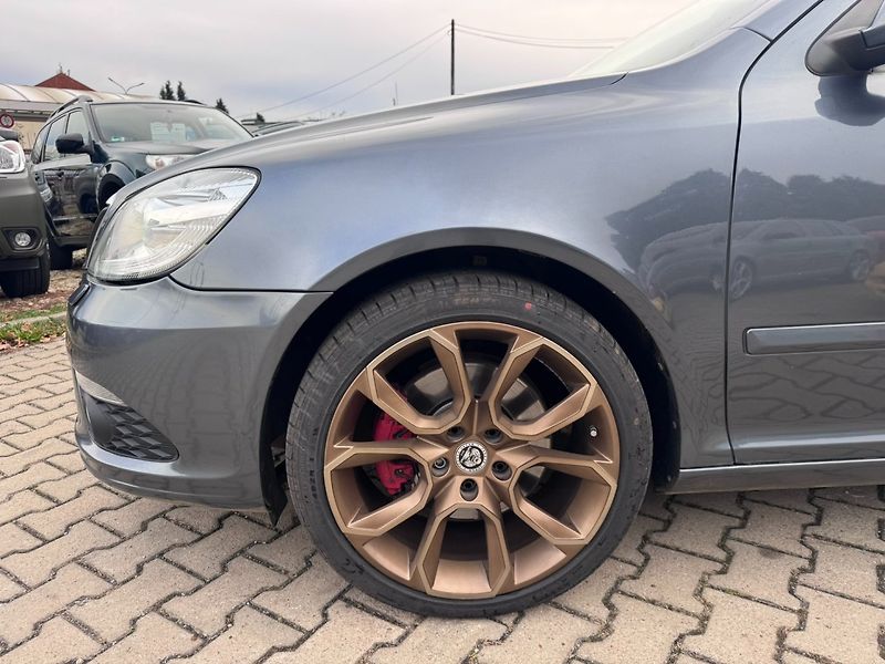 Škoda Octavia (2012) DSG 2,0 TDI 125 KW FACE PĚKNÁ - fotka 13 z 49