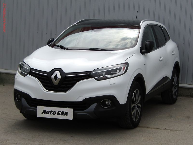 Renault Kadjar (2018) 1.6TDCi 4x4, LED, TZ, panor - fotka 3 z 19