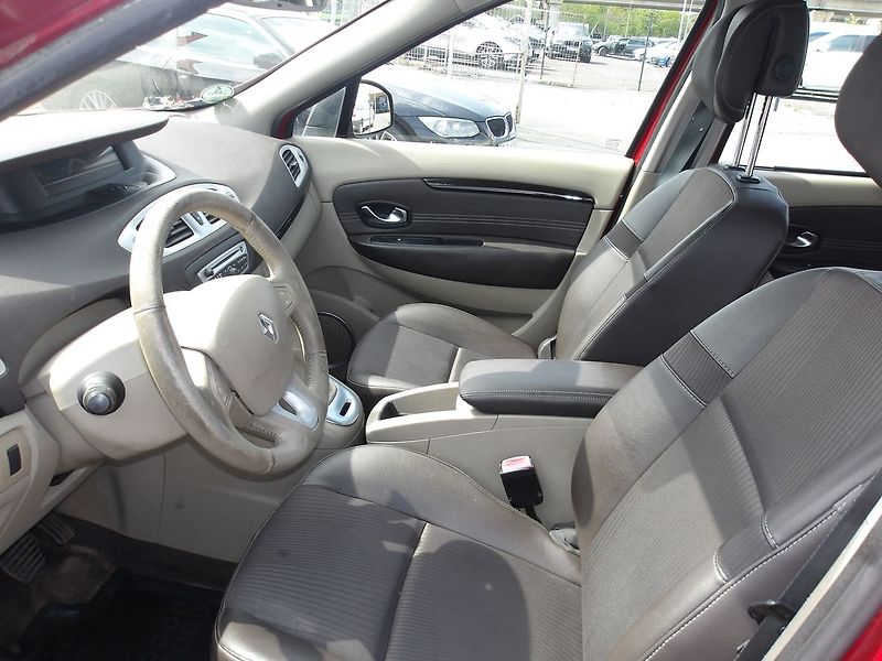 Renault Grand Scénic 1,5DCi AUTOMAT !!! 1.MAJ.! - fotka 20 z 29