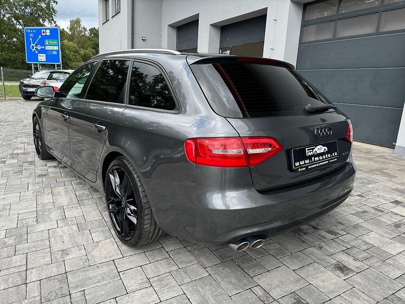 Audi A4 (2015) 2.0TDI S-Line Quattro - fotka 7 z 42