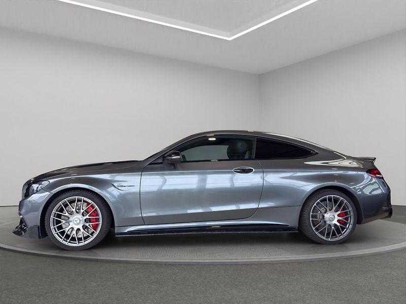 Mercedes-Benz Třídy C (2019) Mercedes-AMG C 63 S kupé - fotka 4 z 21