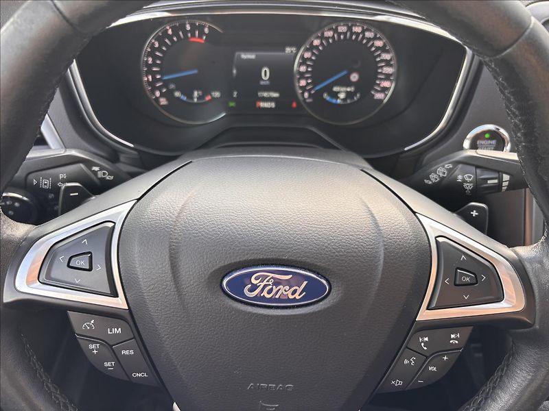 Ford Mondeo 2,0 TDCi 110kW Titanium - fotka 19 z 25