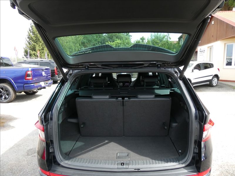 Škoda Kodiaq 2,0 TDi176kW RS 4x4 DSG 7.míst - fotka 17 z 50