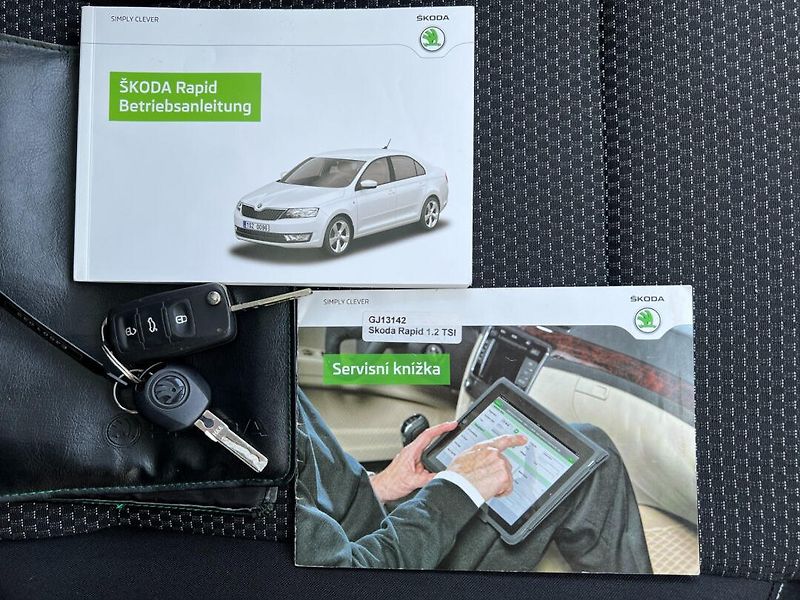 Škoda Rapid (2013) 1.2TSi Spaceback! Panorama! - fotka 20 z 26
