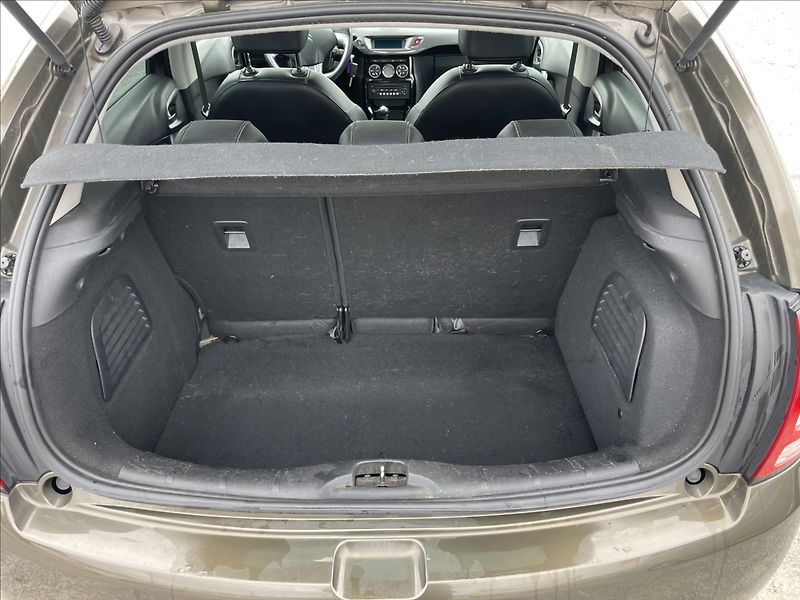 Citroën C3 1,6 HDi 68kw Exclusive 2maj. - fotka 9 z 38