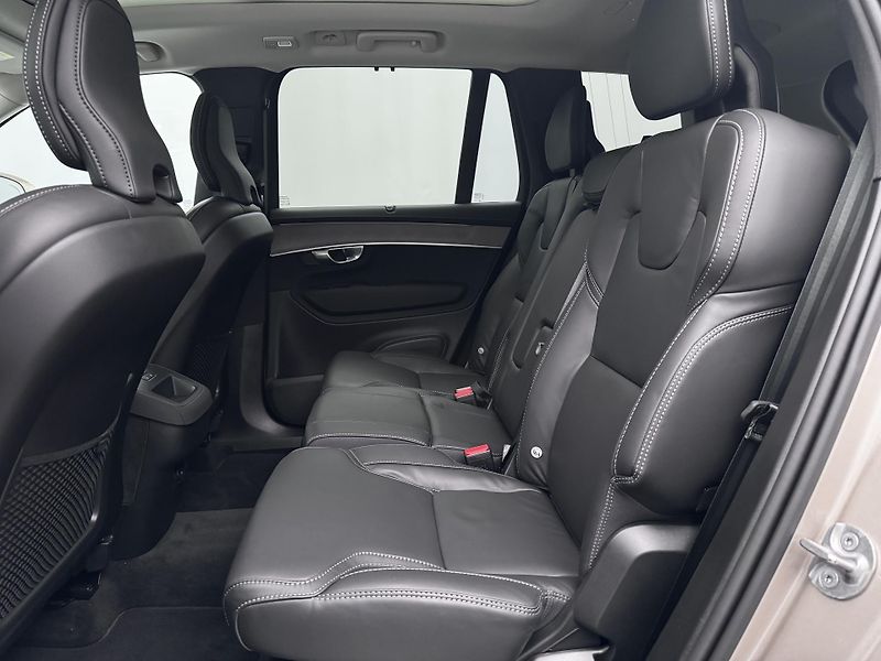 Volvo XC90 B5 AWD BRIGHT PLUS REZERVACE - fotka 6 z 55
