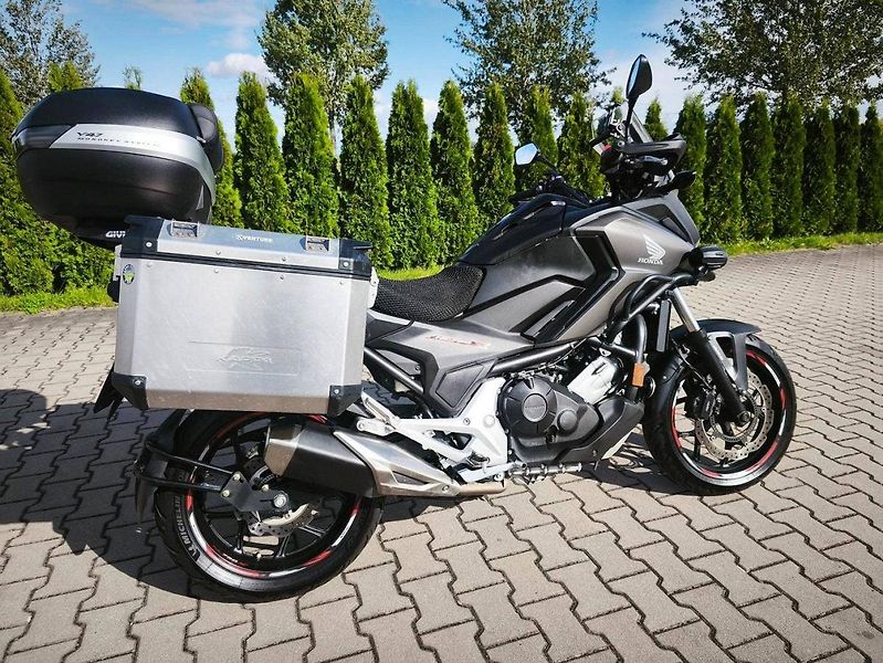 Honda NC 750 X (2019) - fotka 3 z 13