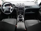Ford Galaxy (2011) 2.0 TDCi, AC, temp - náhled 8