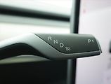 Tesla Model Y (2023) Long Range AWD 79kWh, SoH 94% - náhled 13