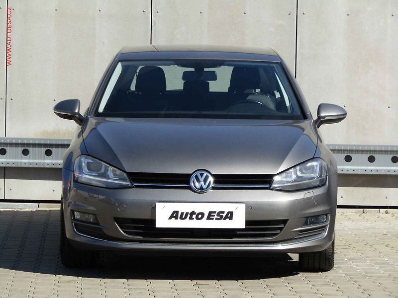 Volkswagen Golf (2013) 1.4 TSi, Highline, bixen, - fotka 2 z 18